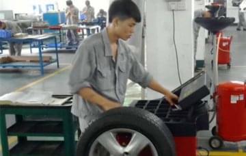 南昌汽車檢測教學(xué)設(shè)備：動(dòng)力電池如何檢測